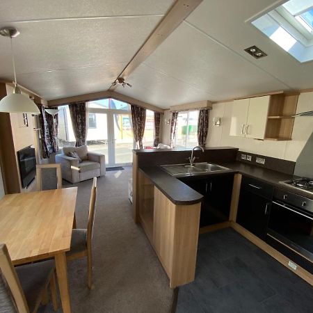 8 Berth Caravan Skegness Golden Palm Resort แชเปิลเซนต์เลนเนิร์ดส์ ภายนอก รูปภาพ
